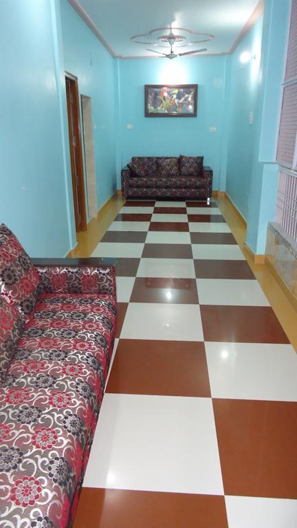 فاراناسي Krishna Paying Guest House المظهر الخارجي الصورة